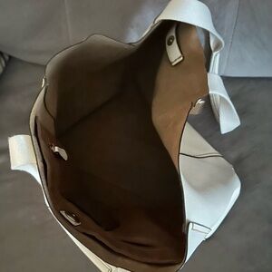 Coach White and Brown Tote Bag with Stylish Design